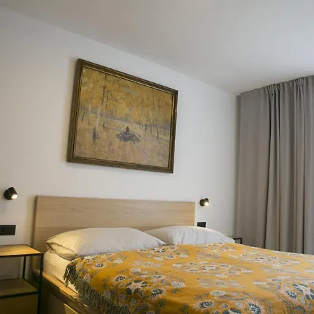 شقة Apartman Pampeliska