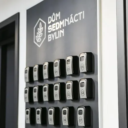 Apartman Pampeliska 公寓 阿贝尔塔米